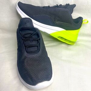 Nike Air Max Motion 2 Mens US 11 EU 45 Black Athletic Running Training Shoes